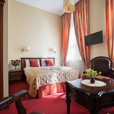 Deluxe Double Room, 1 Queen Bed, City View Conviva Promo Code