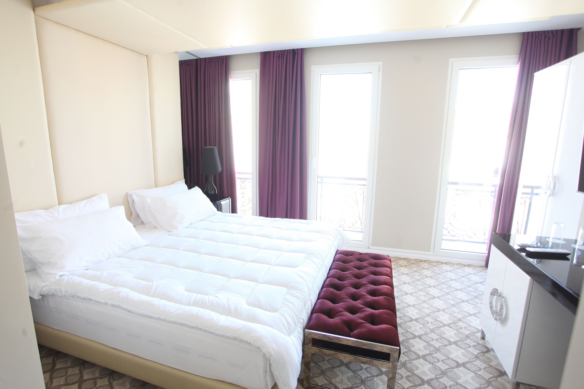 1卧标准双人床或双床房