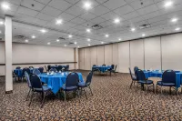 Seven Oaks Hotel Regina, SureStay Collection by Best Western