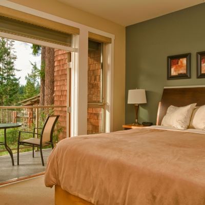 Deluxe Two-Bedroom Villa Painted Boat Resort Promo Code