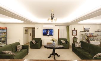 Hotel Ave Maria - Housity