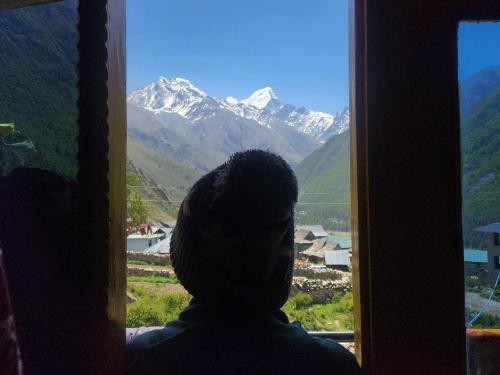 带阳台的三人房