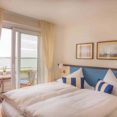 Quadruple Room, 1 Double Bed With Sofa Bed, Balcony Miramar Promo Code