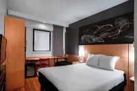 Noxi Hotel