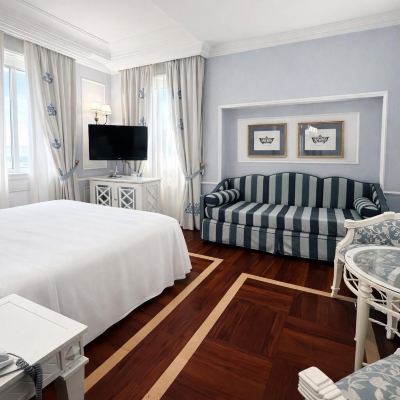 Triple Room Palazzo Alabardieri Promo Code