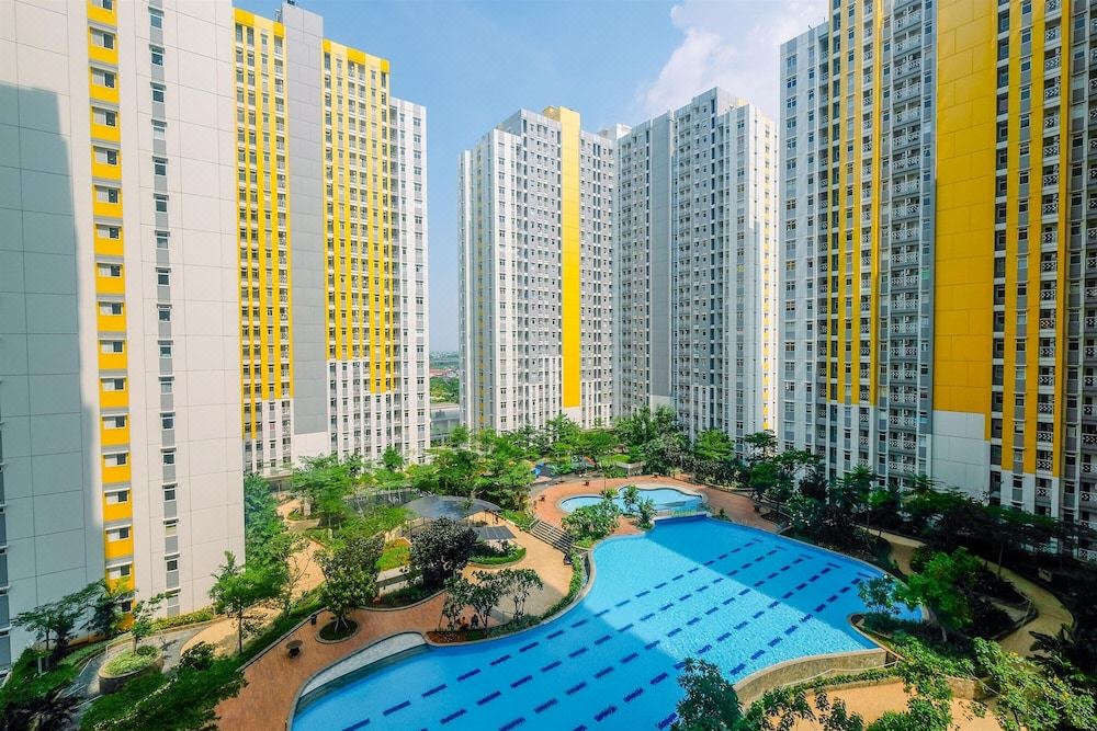 Modern 2br Apartment For 4 Pax At Springlake Summarecon - Bekasi