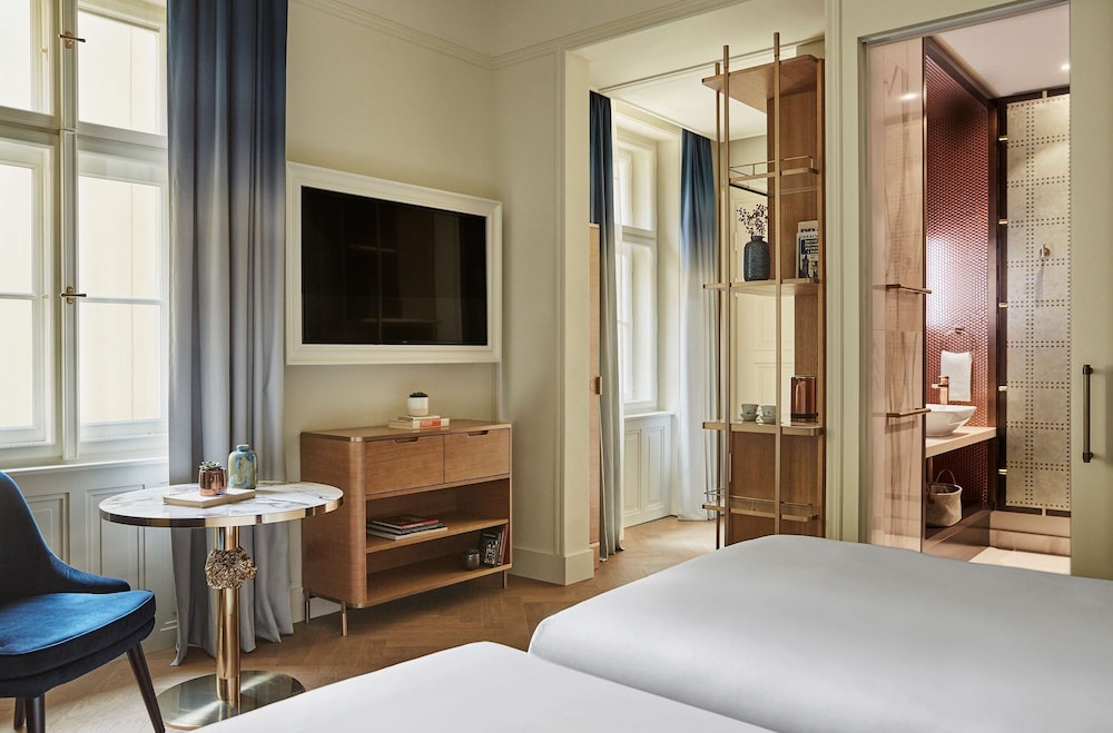 Andaz Prague Deluxe Room With 2 Single Beds