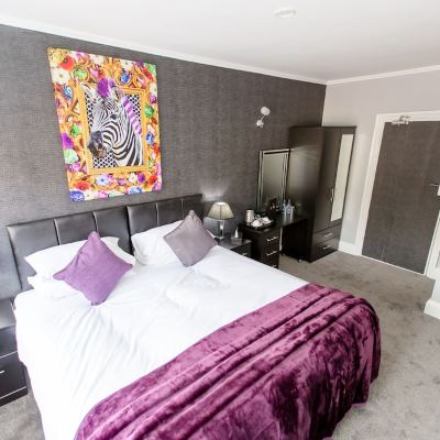 Double Room with Private Ensuite