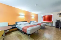 Motel 6 Indianapolis, IN Các khách sạn ở 