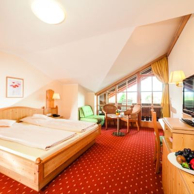 Double Room, Partial Lake View, Lakeside