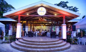 Aquazul Resort and Hotel - Housity