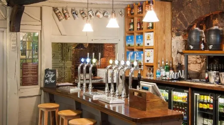 White Hart, Exeter by Marston's Inns Facilities