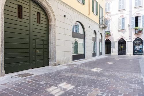 Palazzo Tatti by Rent All Como