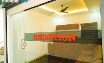 Thekkumpuram Residency - Housity