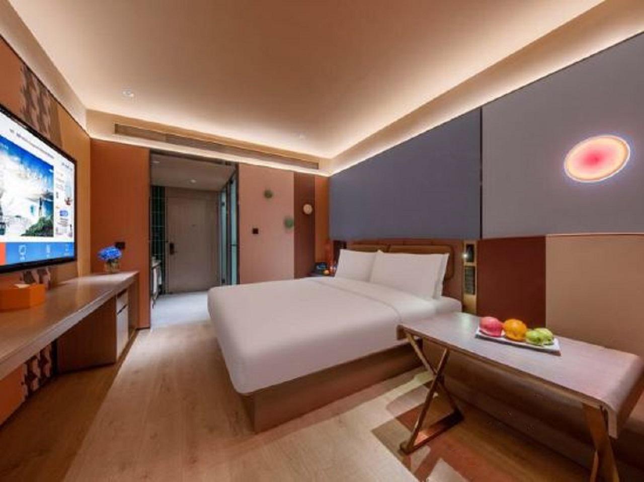 加州陽光大床房【小冰箱+電視投屏】