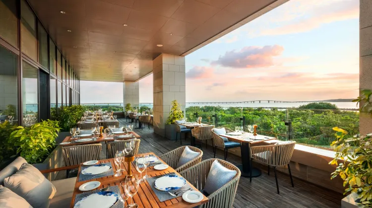 ヒルトン沖縄宮古島リゾート 食事・レストラン