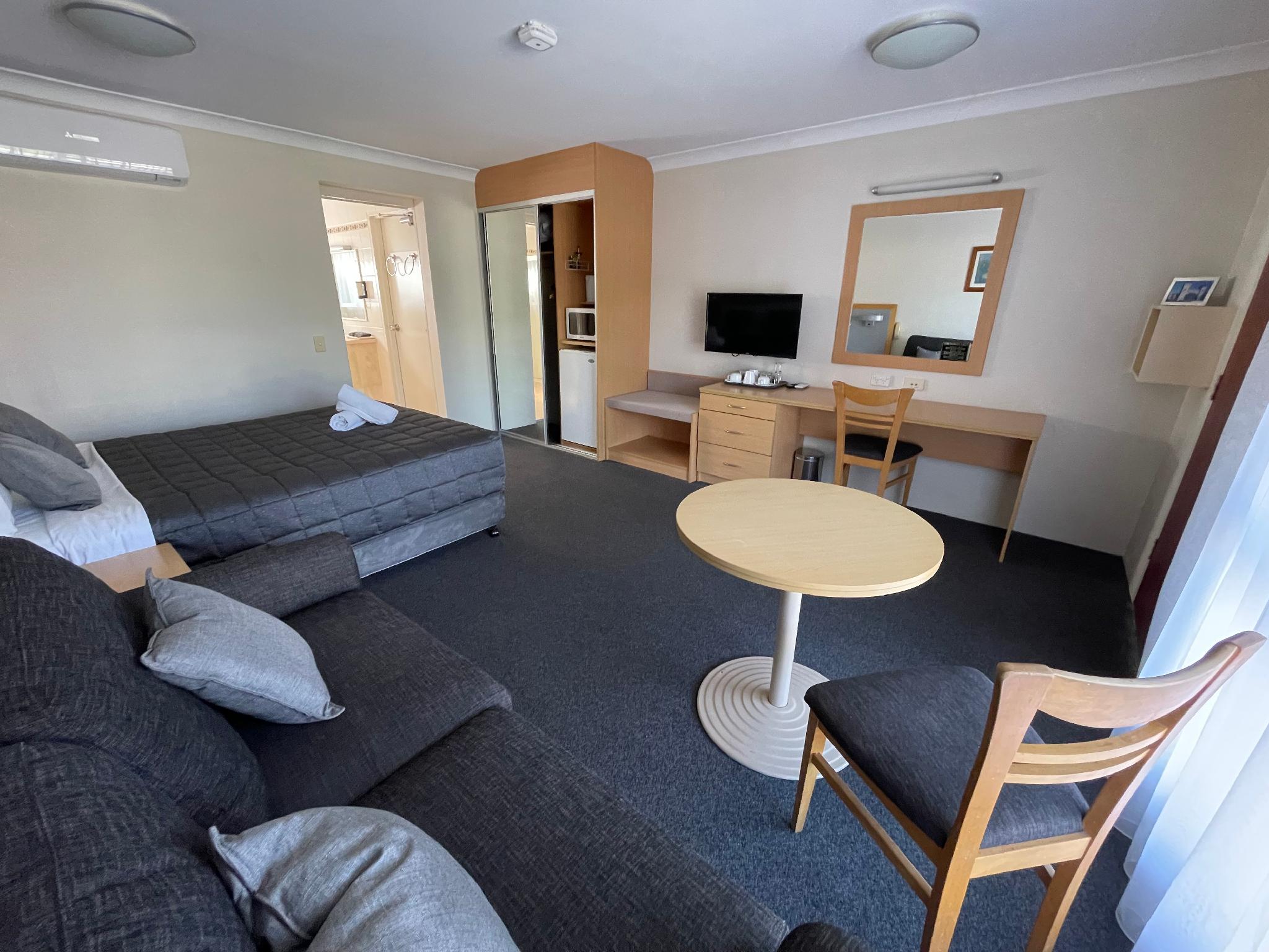 George Bass Motor Inn: Motel Accommodation in Nowra, NSW