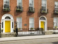 Harcourt Hotel Hotele w: 