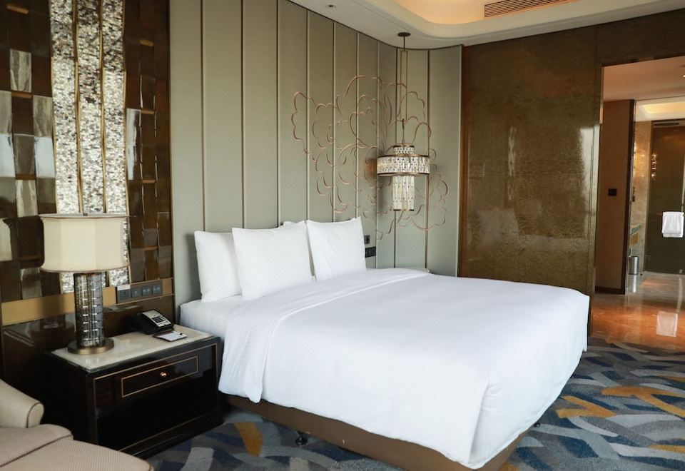 Wanda Vista ZhengzhouExecutive Business Room King