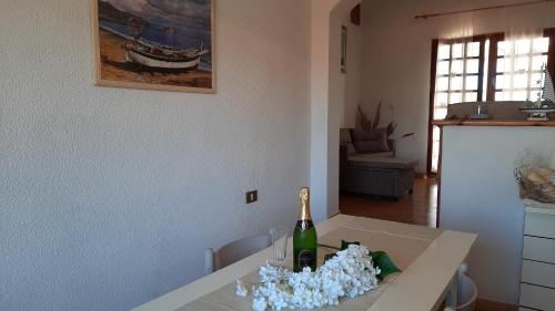 Sardegna Casa Vacanze la Bouganville Two-Bedroom Apartment