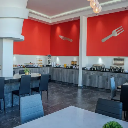 Hotel 5 Inn Select