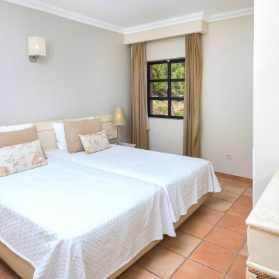 Three-Bedroom Apartment with Sea View Alfagar Village Promo Code