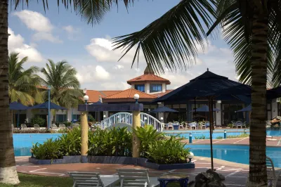 La Palm Royal Beach Hotel Hotele w: 
