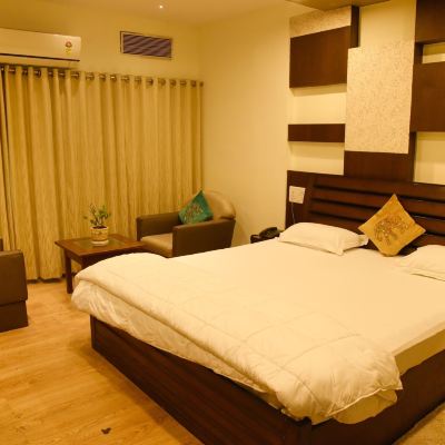 Family Room Royal Palms Promo Code