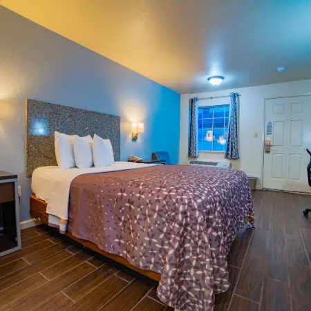 Turlock Inn