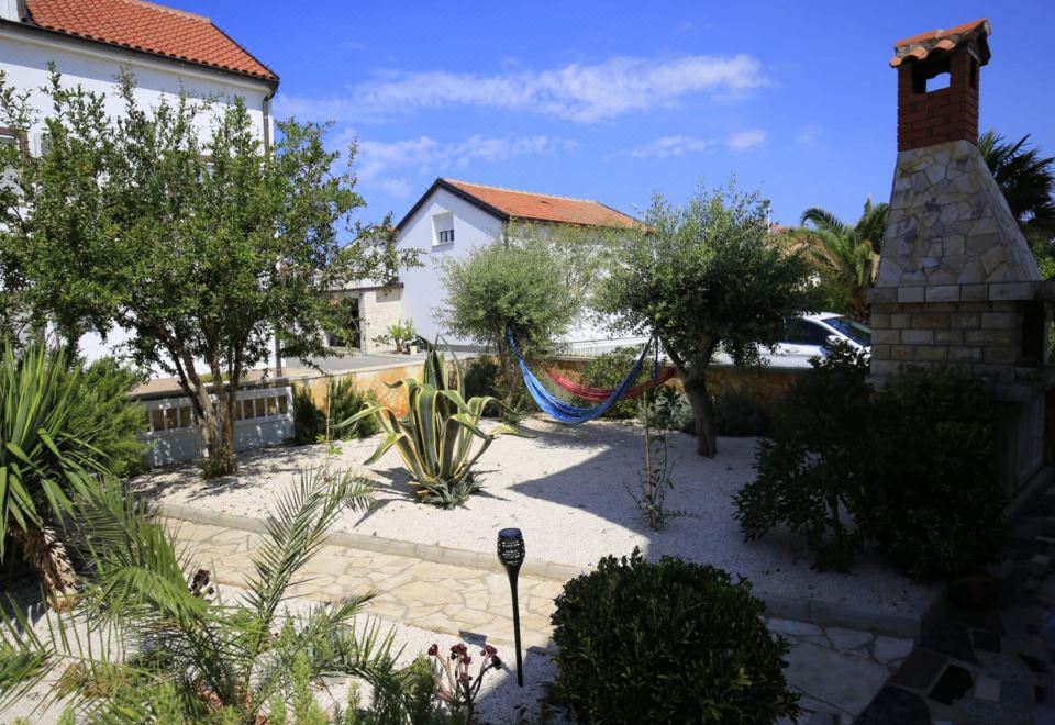 Hotel Apartment Barbara, Exterior, Garden
