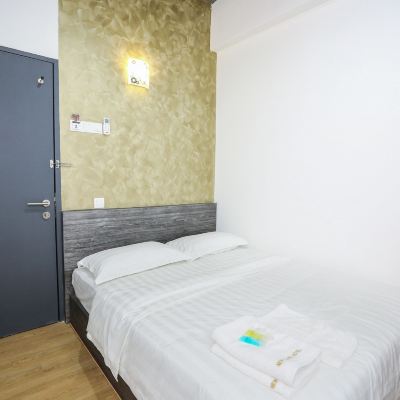Standard Queen Room (No Window) New Dawn Hotel Promo Code