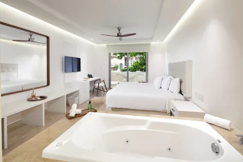 Antera Hotel & Residences