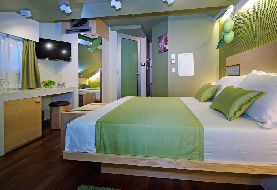 經濟雙人間 - 閣樓