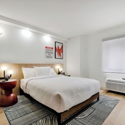 Standard Queen Room-Accessible Sleep Inn - Tallahassee Promo Code