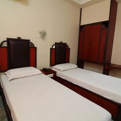 Standard Room Non Air Conditioner Hotel Naveen Promo Code