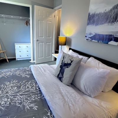 Three-Bedroom Apartment 116-Loft, No Air Conditioning Canadian Rockies Chalets Promo Code