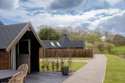 Bowfield Hotel and Spa Hotele w: 