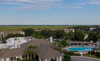 The Inn by Sea Island - Housity