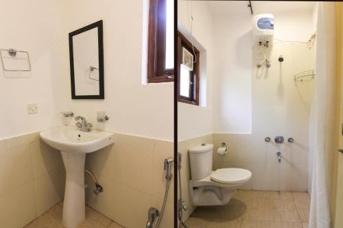 Rainforest - Casa Azure 5 Min Walk to the Beach Three-Bedroom House