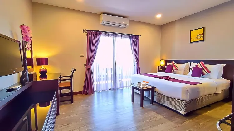 ห้องพรีเมียม เตียงคิงไซส์