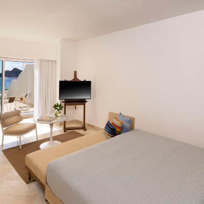 Extra Me + Junior Suite Con Terraza ME Cabo Promo Code