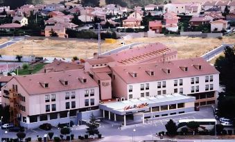 Puerta de Segovia - Housity