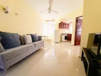 Costambar Ocean Breeze - Beachfront Apartment with Pool Hotele w: 