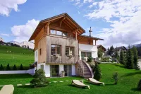 Villa Flora Mountain Lodges