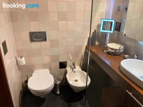 两卧室公寓 - 带露台