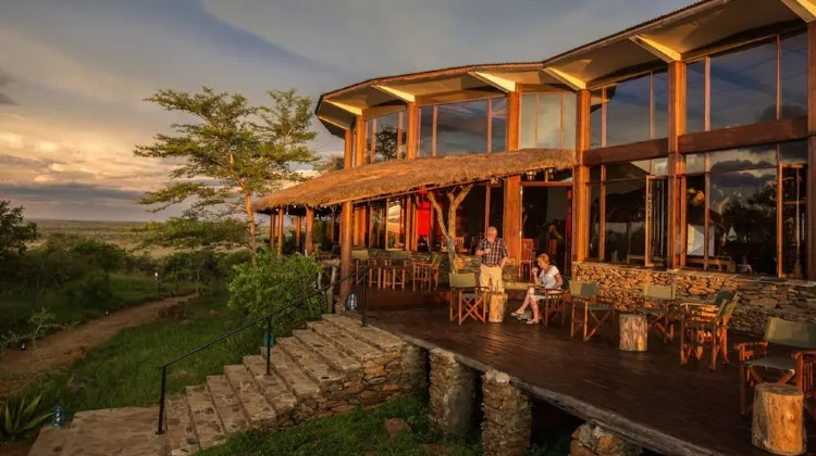 Serengeti Simba Lodge 外観