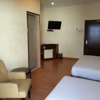 Suite Family dengan Balkoni Kupon GoodHope Hotel, Kelawei-Penang