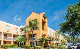 Quality Inn Miami Airport - Doral