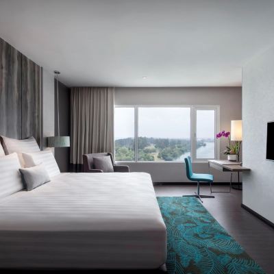 Bilik King Superior dengan Pemandangan Bandar Kupon Pullman Miri Waterfront