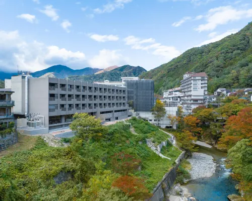 Minakami Onsen Aratashi Minakami فنادق في میناکامی
